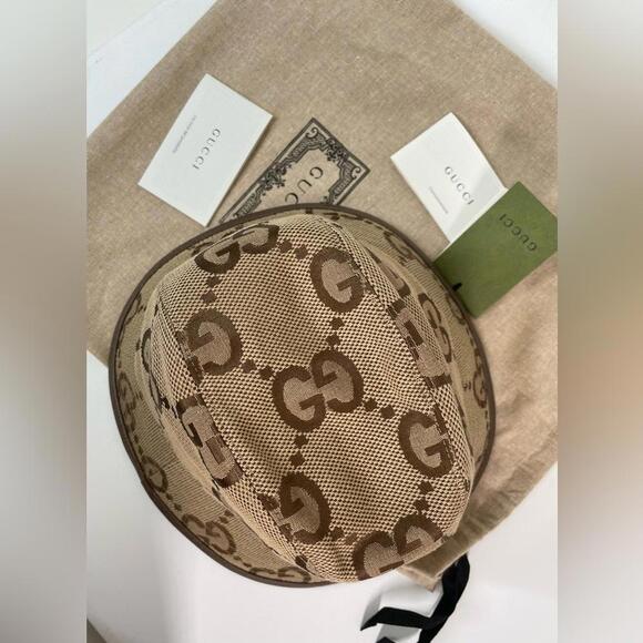 NEW NWT GUCCI JUMBO GG LOGO BUCKET HAT - Picture 3 of 10